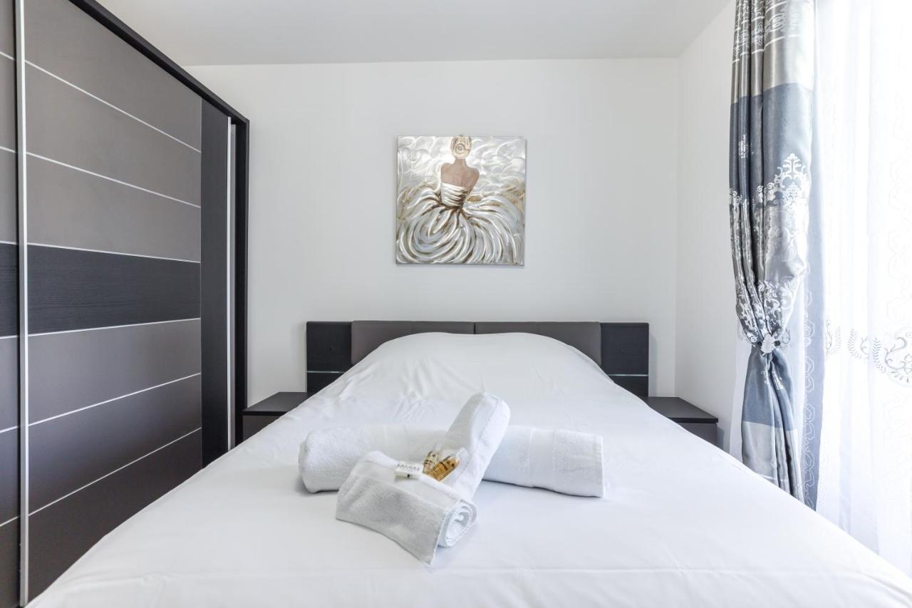 Cannes: Appartement Cosy A 2 Pas De La Croisette Luaran gambar